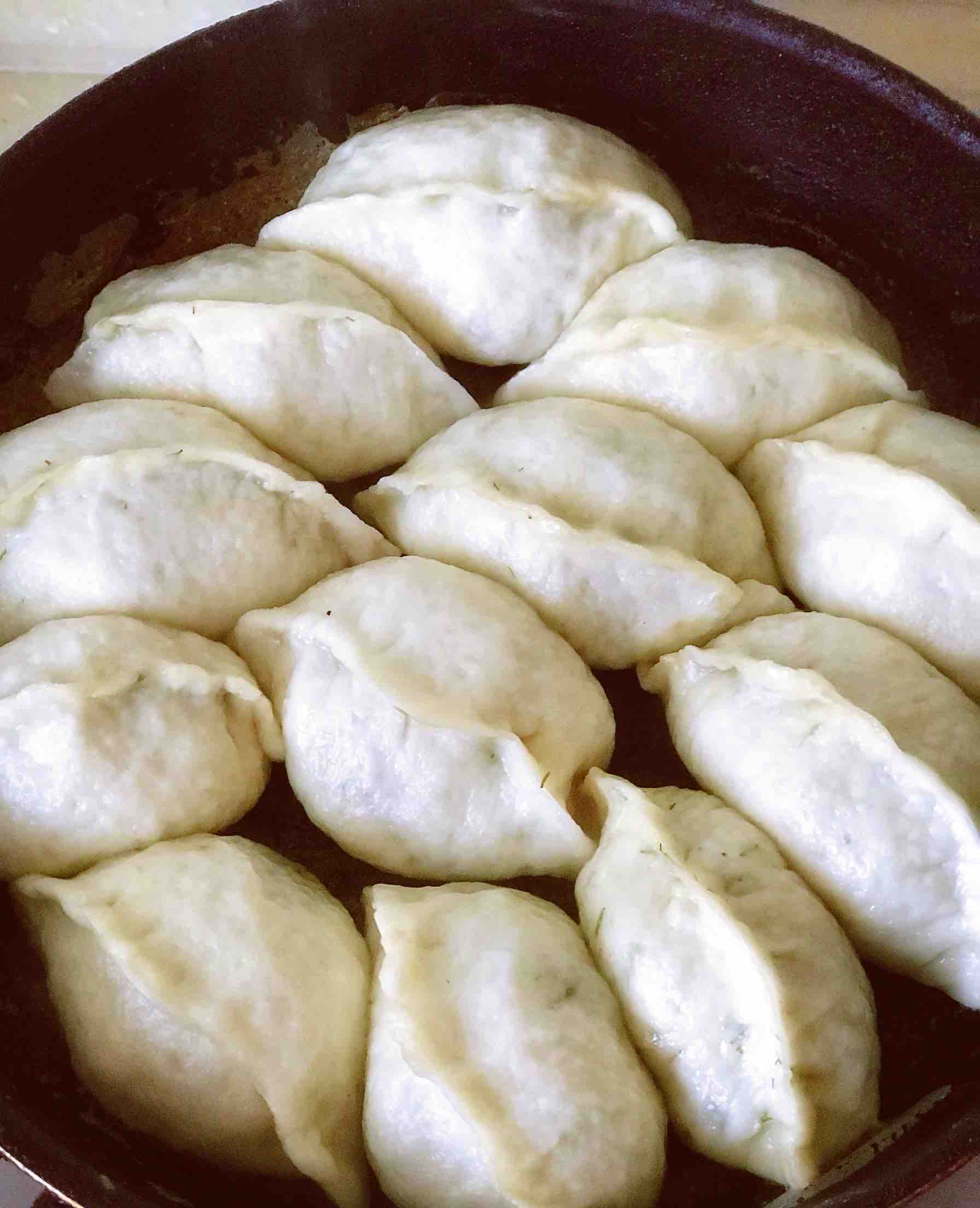 Fresh, Fragrant, Savory Ice Crystal Fennel Fried Pork Bun recipe