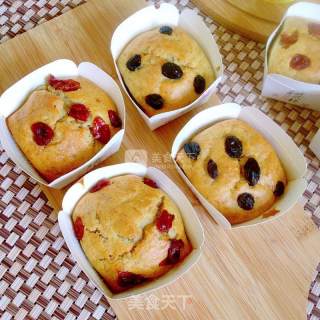 Banana Raisin Muffin Cake recipe