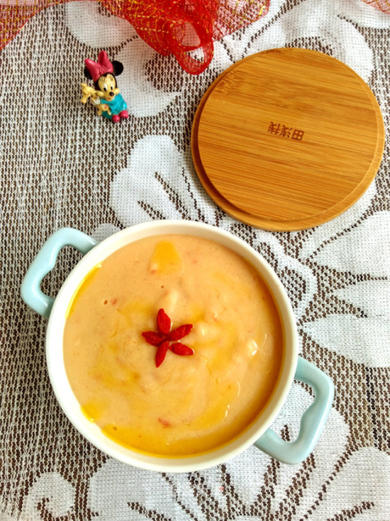 Corn Soup with Tomato and Wolfberry recipe