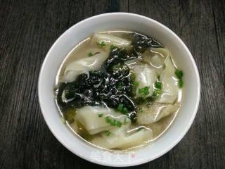 Seaweed and Shrimp Wonton recipe