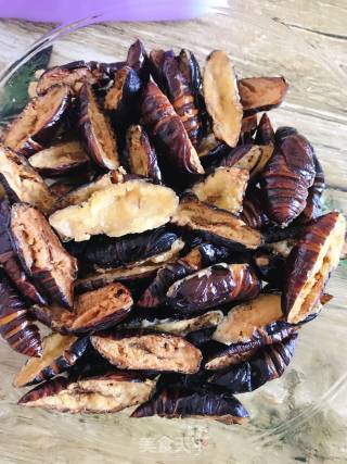 Dry Cocoon Pupae recipe