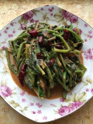 Spinach with Tahini Sauce recipe