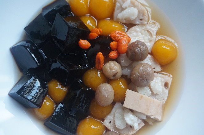 Biting Tea-longan Lotus Root and Taro Jelly recipe