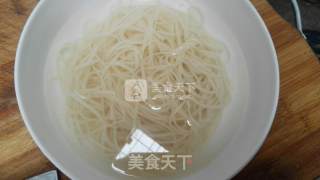 Hot and Sour Noodles recipe