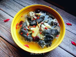 Stewed Black-bone Chicken with Cordyceps recipe