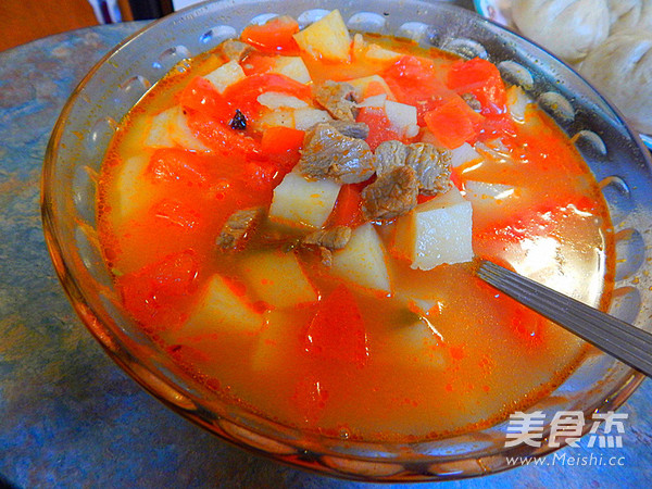 Tomato and Potato Beef Soup recipe