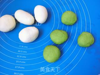 Imitation Cabbage Steamed Buns recipe