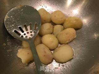 Pan-fried Baby Potatoes recipe