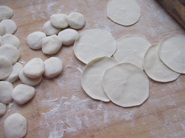 Leek and Egg Dumplings recipe