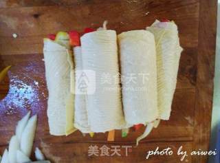 Vegetable, Fruit and Shrimp Roll recipe