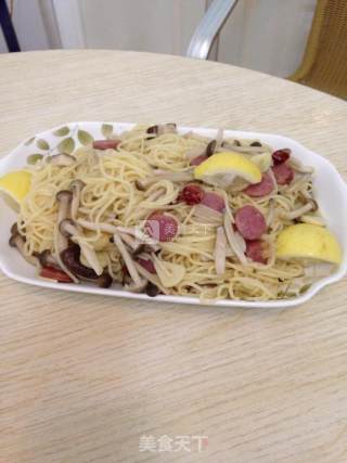 Pasta with Lemon and Shiitake Mushrooms recipe
