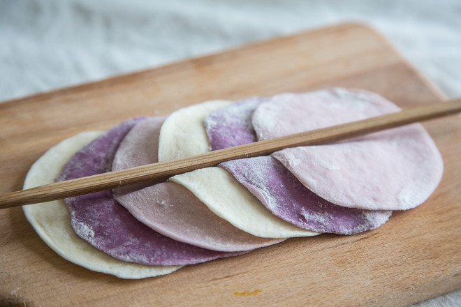 Purple Sweet Potato and Rose Bun recipe