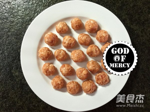 Take Away The Dry and Tender Winter Melon Meatball Soup recipe