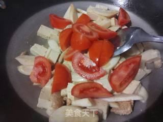 Braised Hakka Tofu with Tomato and King Pleurotus recipe