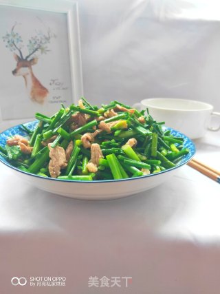 Stir-fried Shredded Pork with Leek Moss is Not Only Simple and Delicious | The Cost is Less Than 4 Yuan recipe