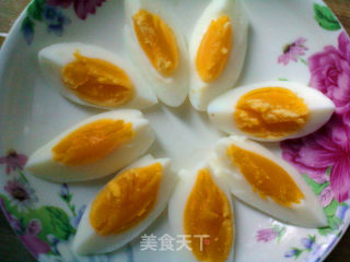 Garlic Mixed with Eggs recipe
