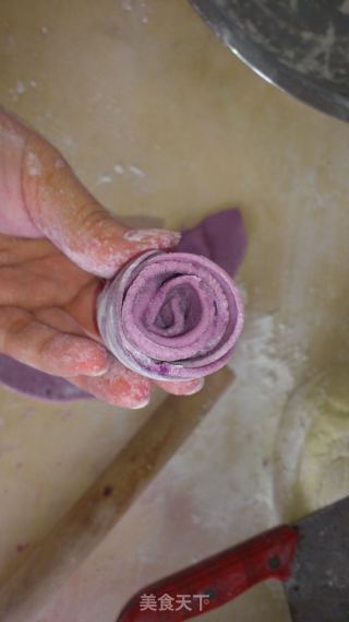 [ma Ma Small Kitchen] Purple Sweet Potato and Rose Bun recipe