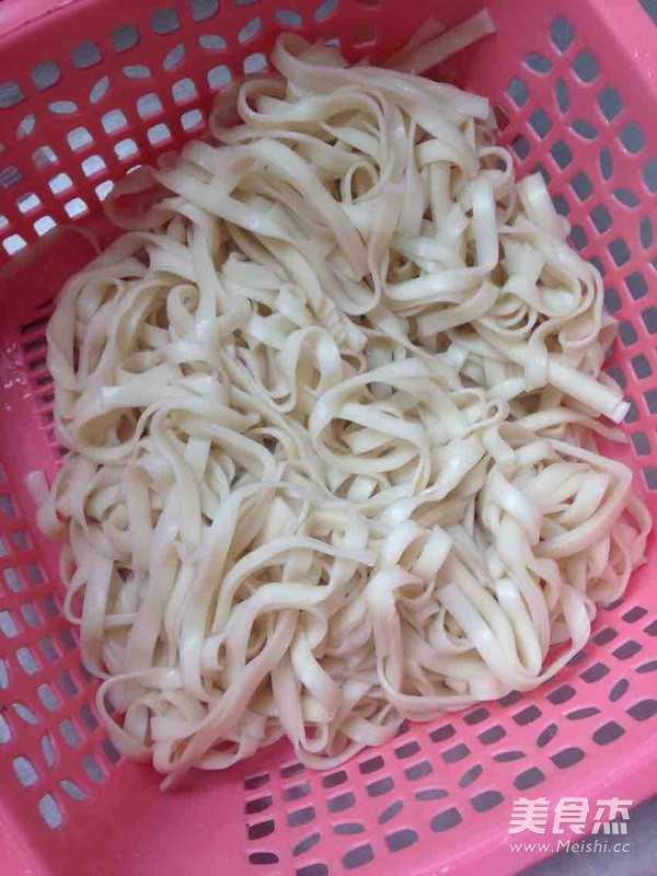 Fried Noodles with Egg and Mushroom recipe