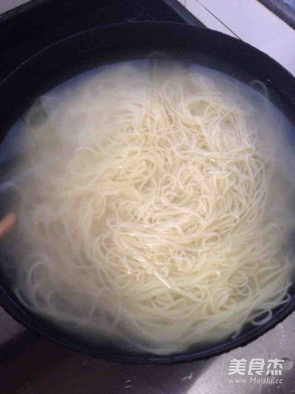 Home-style Cold Noodles for Summer recipe