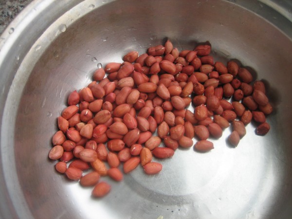 Peanuts Mixed with Celery recipe