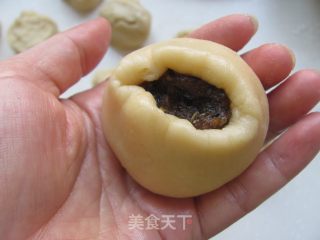 Cinnamon Meat Floss Mooncake recipe