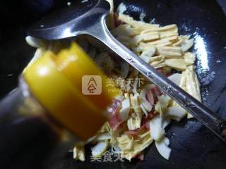 Fried Bamboo Shoots with Bacon and Yuba recipe