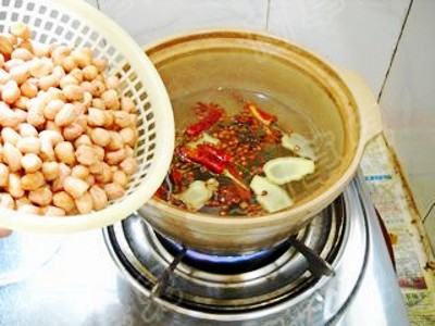 Spicy Marinated Peanuts recipe