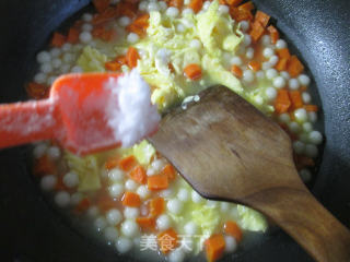 Duck Egg and Carrot Boiled Dumplings recipe