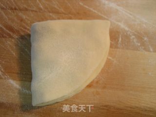 A Small Gift for Children's Day-pig's Knuckle Milk and Chive Rolls recipe