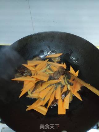Stir-fried Chinese Yam with Sausage and Snow Pea recipe