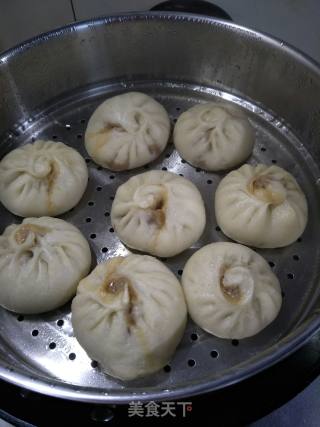 Beef and White Radish Buns recipe