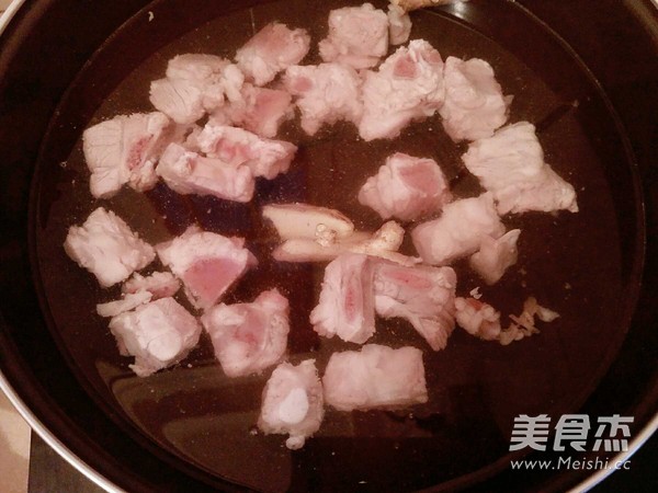 Yam Spare Ribs Soup recipe