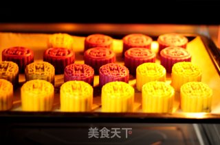 #trust之美#chocolate-flavored Peach Mountain Skin Mooncake recipe