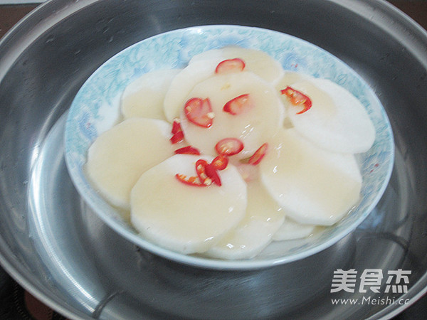 Steamed White Radish in Thick Soup recipe