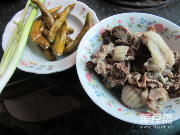 Hot and Sour Pork Head Meat recipe