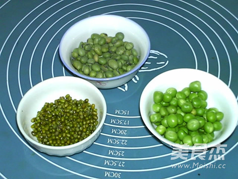 Three Green Soy Milk recipe