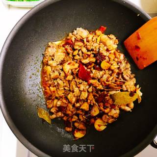 Brother Gou's Fresh Pepper Rabbit recipe