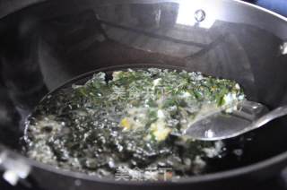 Scrambled Eggs with Convolvulus Leaves recipe