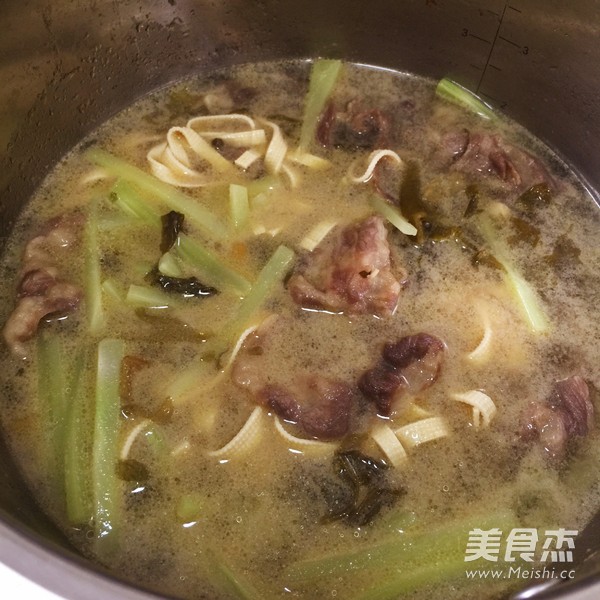 Simple Sour Soup Beef recipe