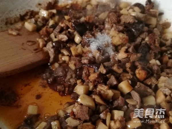 Mushroom Beef Sauce recipe