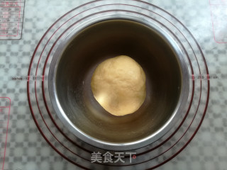 Sesame Baked Bun recipe