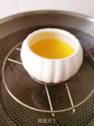 Steamed Eggs with Okra recipe