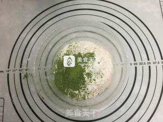 Matcha Madeleine Cake recipe