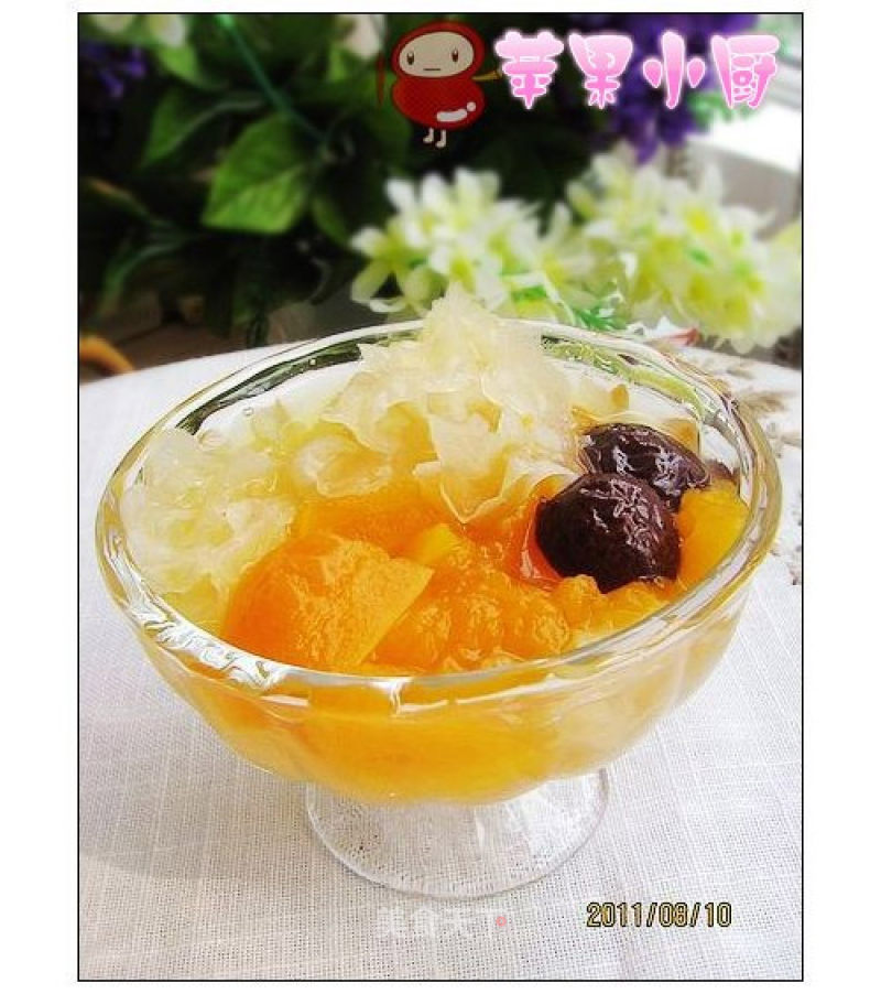 Stewed Papaya with Tremella recipe