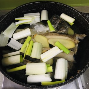 Super Calcium Beef Bone Soup recipe