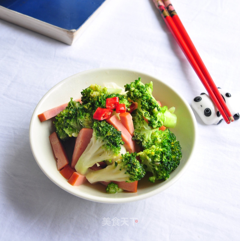 Fried Sausage with Broccoli recipe