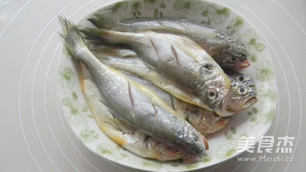 Crispy Yellow Croaker recipe