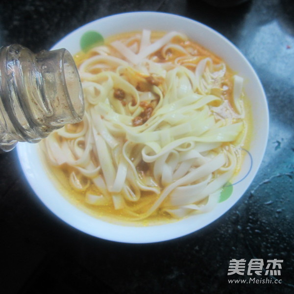 Oil Curry Noodles---home-made Snacks recipe