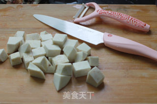 Nai Porcelain Taro Egg Rolls recipe