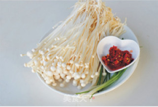 [steamed Enoki Mushrooms with Chopped Peppers] 10 Minutes to Create Delicious Quick Dishes recipe